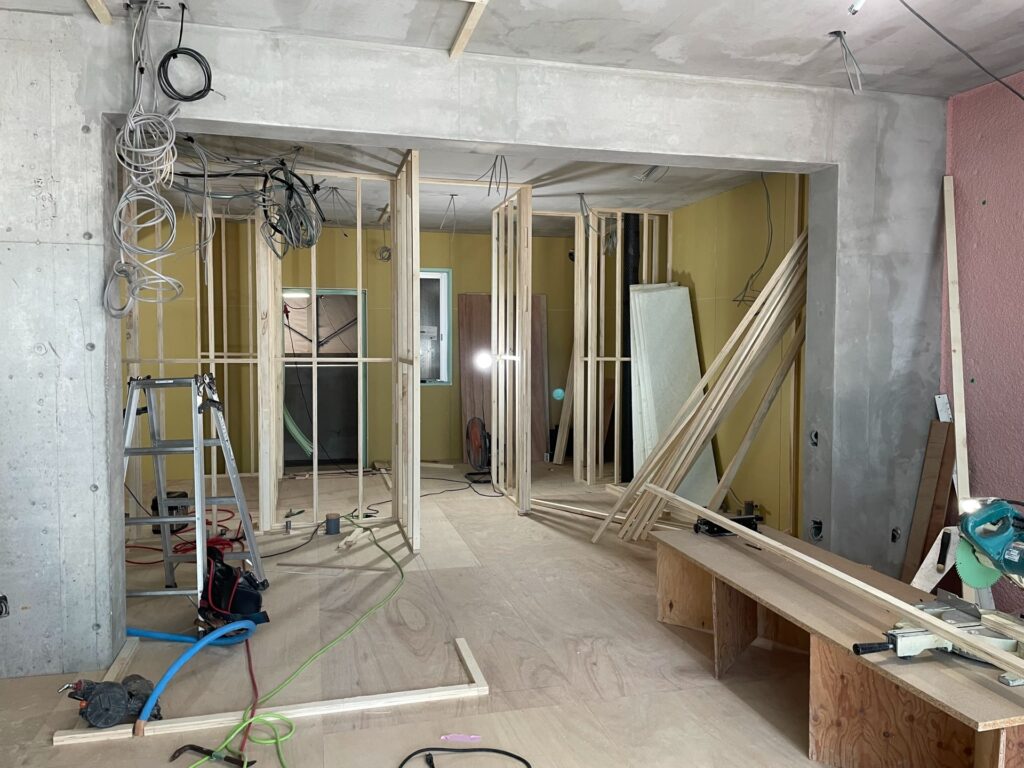 空き家をリノベーションするメリットデメリット、費用や費用を抑えるポイントを紹介